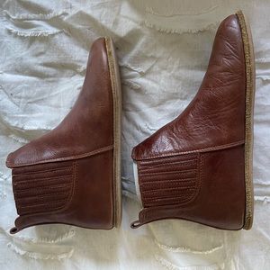 Chelsea Boots designed by Anya size 40